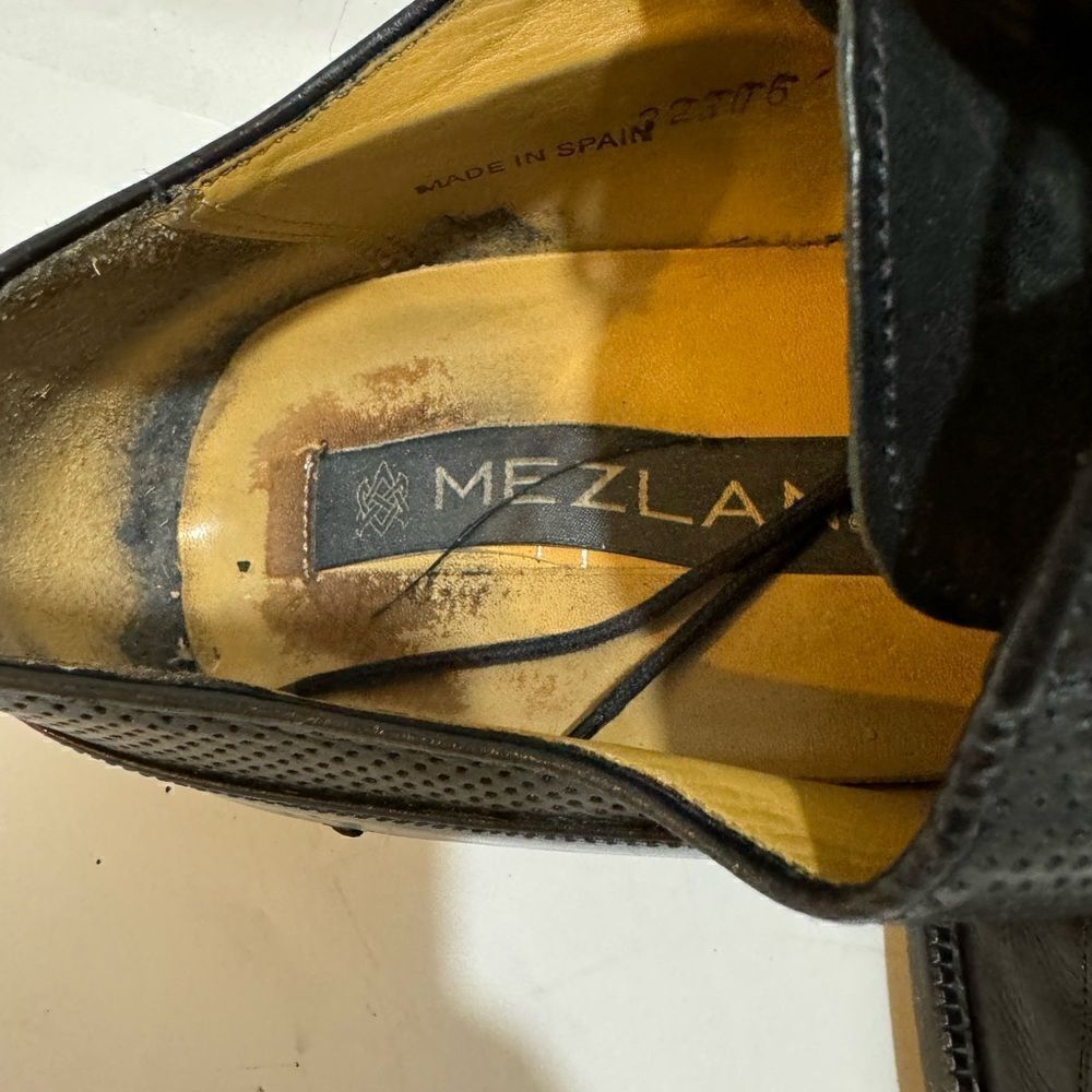 MEZLAN ' Gorgeous Black Leather men’s shoes size 9.5 M - Picture 7 of 16